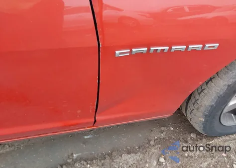 2012 Chevrolet Camaro 1Lt из США, поврежденный, VIN 2G1FB3D38C9118567